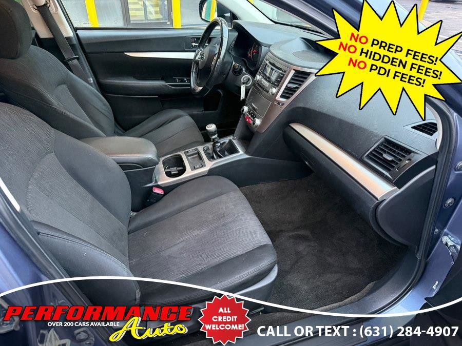 Used 2013 Subaru Outback 2.5i Premium w/ All-Weather Pkg AWD/4WD image 8