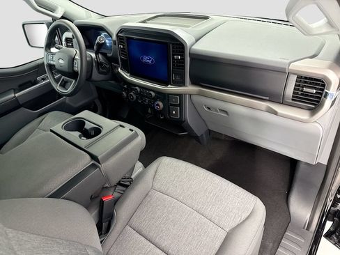 Used 2025 Ford F150 XLT AWD/4WD image 15