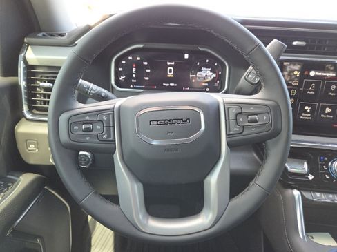 New 2026 GMC Sierra 2500 Denali w/ Denali Reserve Package AWD/4WD image 33