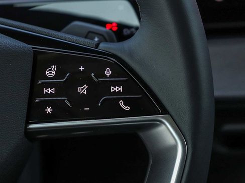 New 2026 Audi Q3 quattro 2.0T AWD/4WD image 19