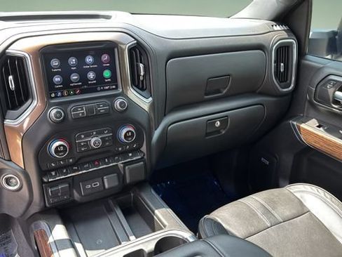 Used 2021 Chevrolet Silverado 3500 High Country AWD/4WD image 25