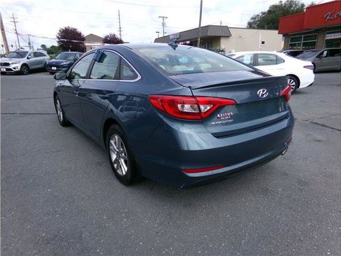 Used 2016 Hyundai Sonata SE FWD image 11