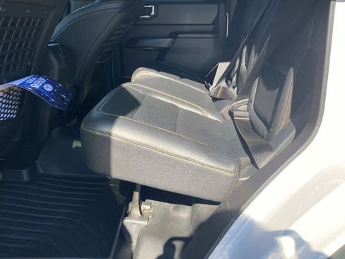 Used 2024 Ford Bronco Badlands AWD/4WD image 13