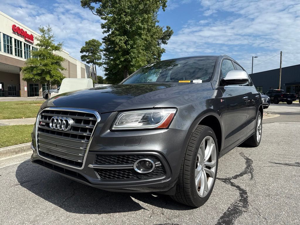 Used 2015 Audi SQ5 Premium Plus w/ Technology Package AWD/4WD image 9