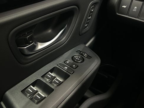 New 2025 Honda Pilot Touring image 12