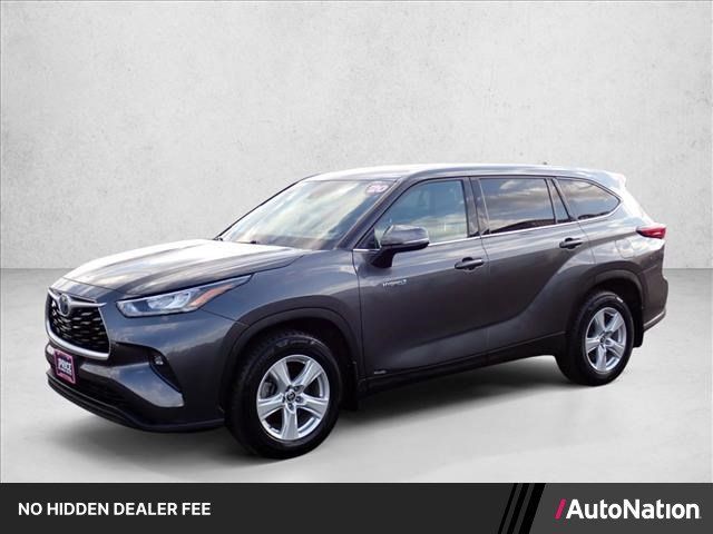 Used 2020 Toyota Highlander LE AWD/4WD image 1