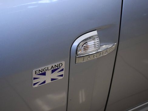 Used 2007 Jaguar XK Convertible image 17