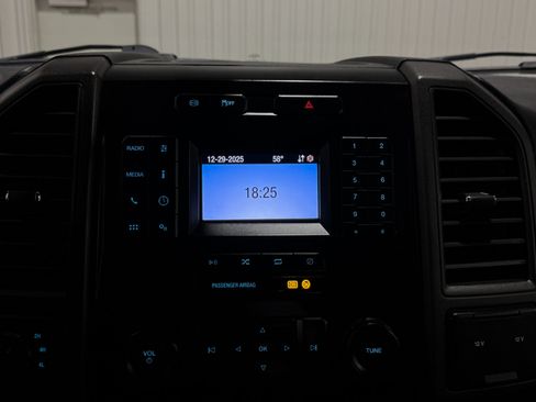 Used 2022 Ford F350 XL w/ Power Equipment Group image 33