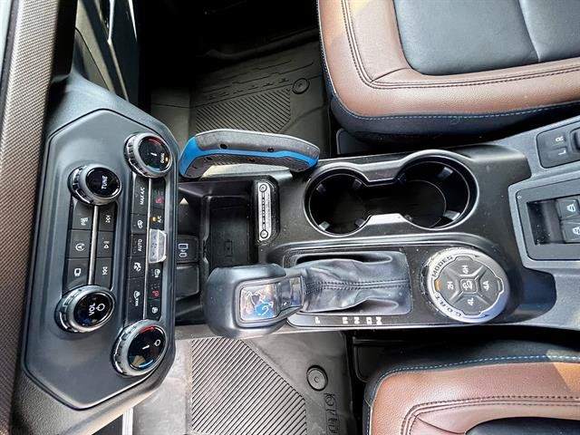 Used 2022 Ford Bronco Outer Banks AWD/4WD image 18