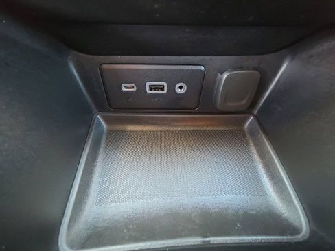 Used 2023 GMC Terrain SLE w/ Driver Convenience Package AWD/4WD image 19