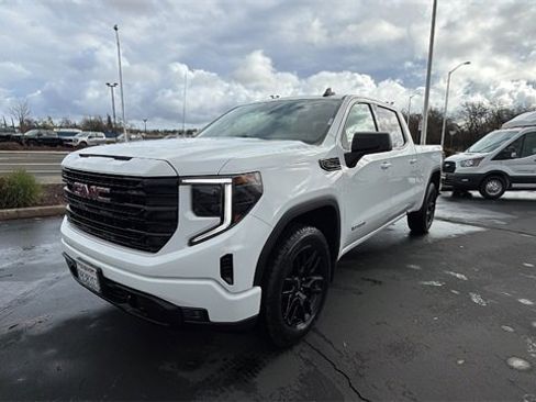 Used 2023 GMC Sierra 1500 Elevation w/ X31 Off-Road Package image 1