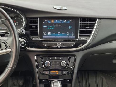 Used 2020 Buick Encore Preferred FWD image 16