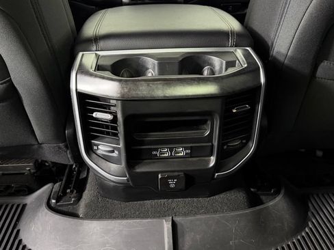 Used 2022 RAM 1500 Big Horn AWD/4WD image 29