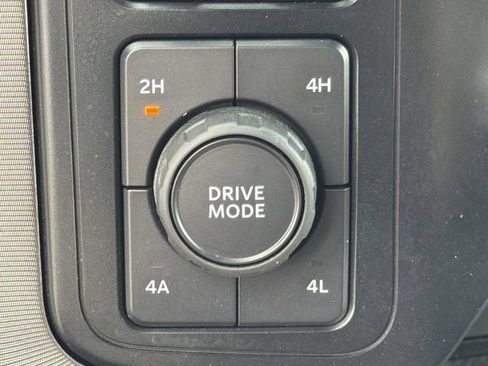 Used 2023 Ford F150 Platinum w/ Equipment Group 701A High AWD/4WD image 30
