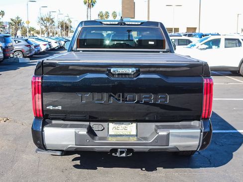 Used 2022 Toyota Tundra Limited image 6