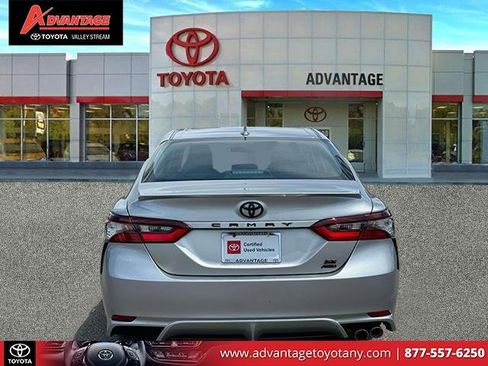 Used 2023 Toyota Camry SE image 8