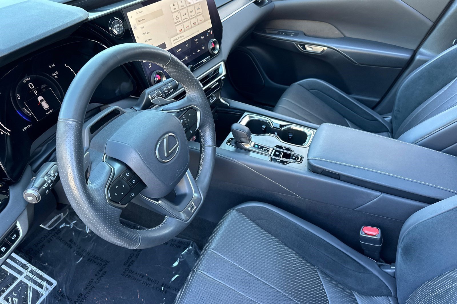 Used 2024 Lexus RX 500h F Sport w/ Convenience Package AWD/4WD image 4