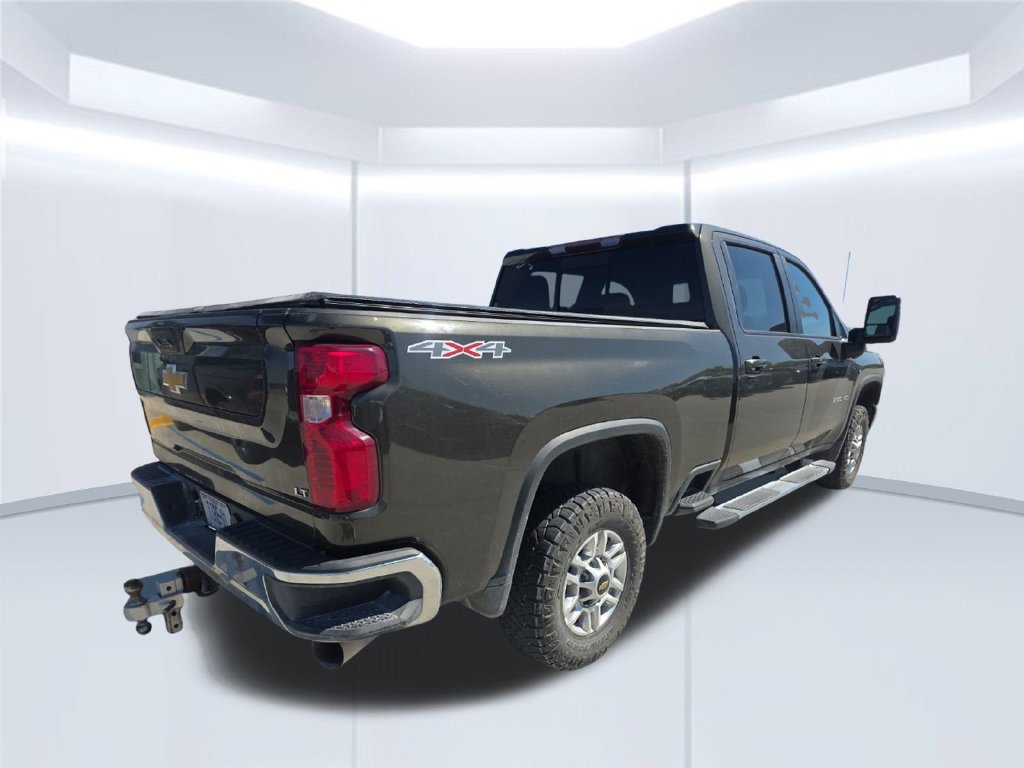 Used 2022 Chevrolet Silverado 2500 LT w/ Convenience Package AWD/4WD image 6