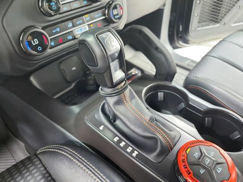 Used 2024 Ford Bronco Raptor AWD/4WD image 25
