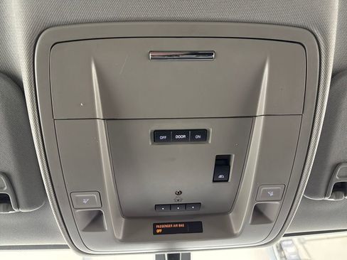 Used 2015 GMC Sierra 1500 SLE w/ SLE Value Package image 24