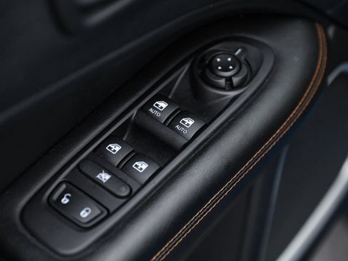 Used 2021 Jeep Compass Limited image 14