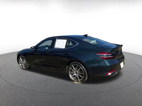 Used 2025 Genesis G70 2.5T image 10