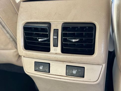 Used 2015 Subaru Outback 3.6R Limited image 18