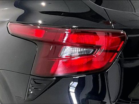 Used 2025 Chevrolet Trax RS image 39