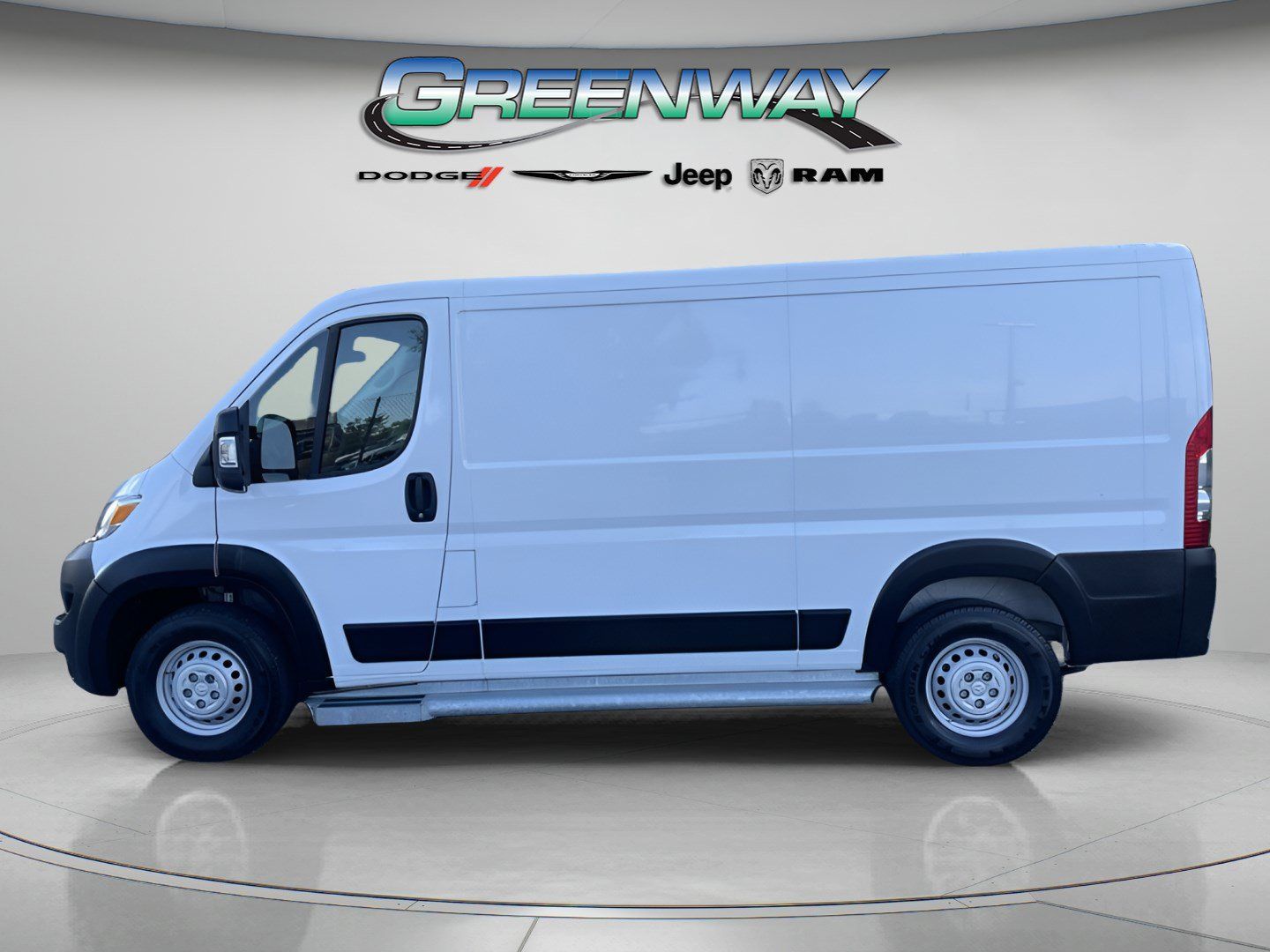 Used 2025 RAM ProMaster 2500 w/ U-Haul Equipment Group FWD image 2