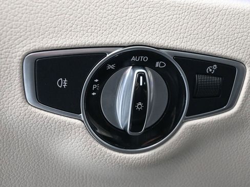 Used 2022 Mercedes-Benz CLS 450 CLS 450 w/ Premium Package image 12