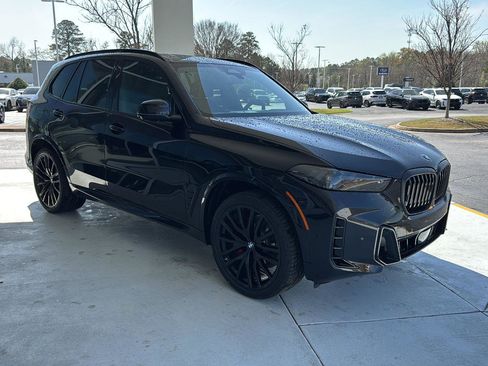 New 2026 BMW X5 sDrive40i w/ M Sport Package image 5