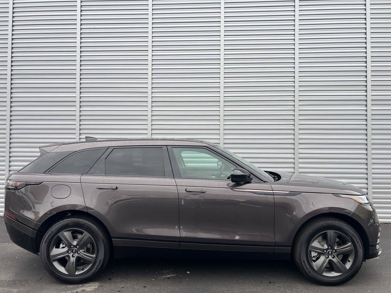 New 2025 Land Rover Range Rover Velar Dynamic SE AWD/4WD image 6