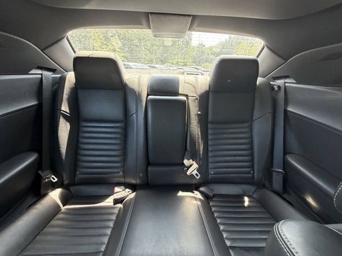 Used 2010 Dodge Challenger R/T RWD image 19