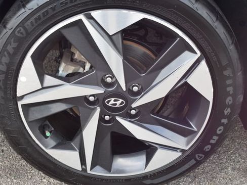 Used 2023 Hyundai Elantra SEL w/ Convenience Package FWD image 42