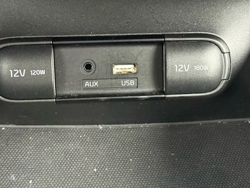 Used 2018 Kia Soul image 48