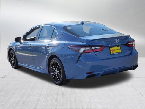 Certified 2024 Toyota Camry SE FWD image 6