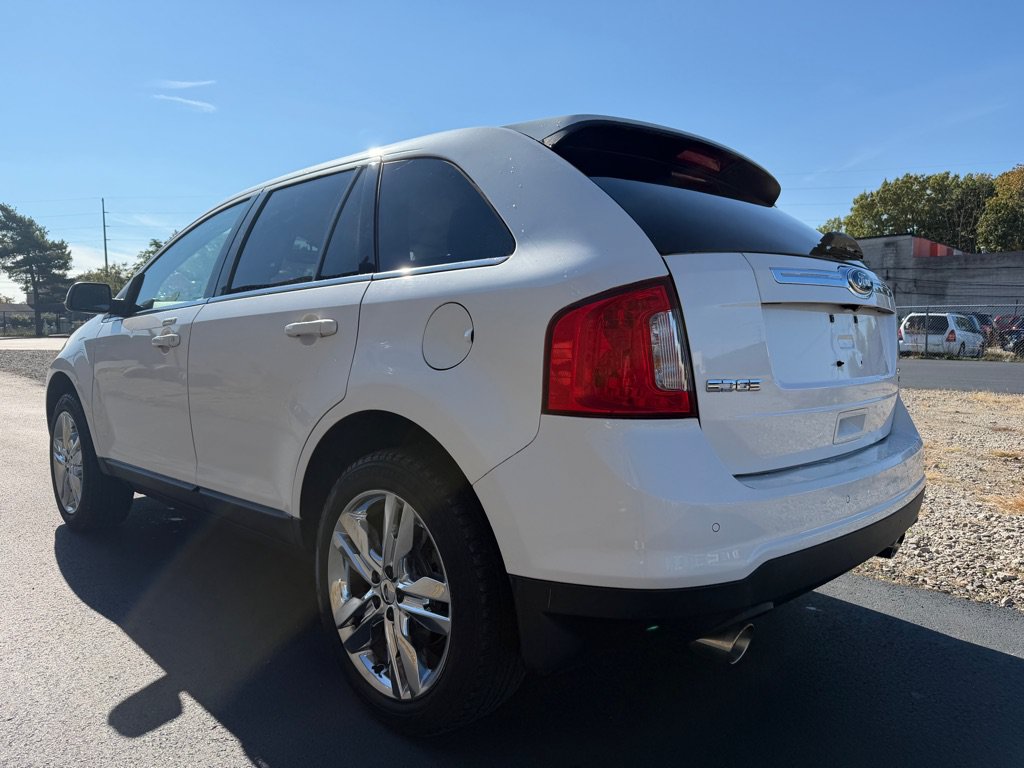 Used 2012 Ford Edge Limited AWD/4WD image 4