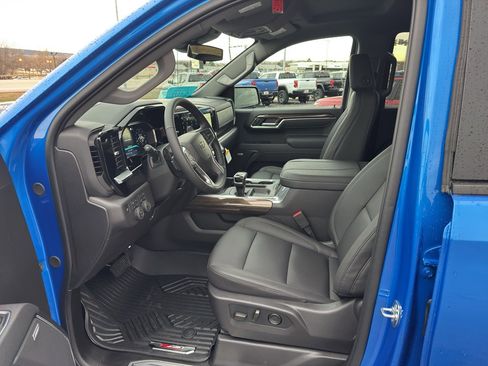 New 2026 Chevrolet Silverado 1500 LT Trail Boss w/ LT Trail Boss Premium Package AWD/4WD image 9