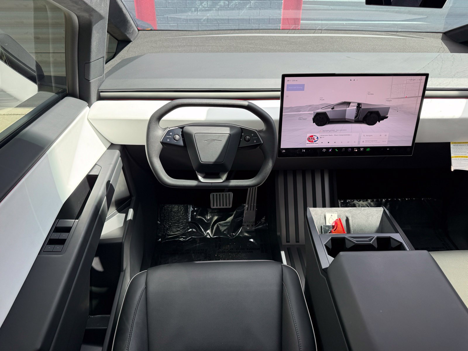 Used 2024 Tesla Cybertruck AWD Crew Cab image 20