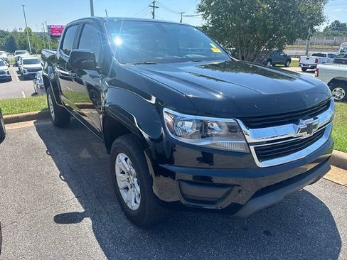 Used 2020 Chevrolet Colorado LT RWD image 3