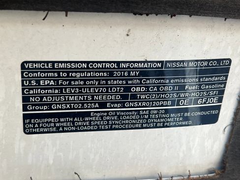 Used 2016 Nissan Rogue SL w/ SL Premium Package image 29