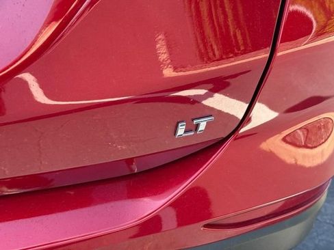 Used 2024 Chevrolet Equinox LT w/ LPO, Floor Liner Package FWD image 5