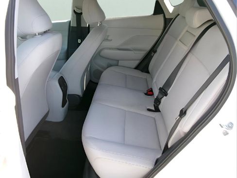 Used 2025 Hyundai Kona SEL FWD image 10