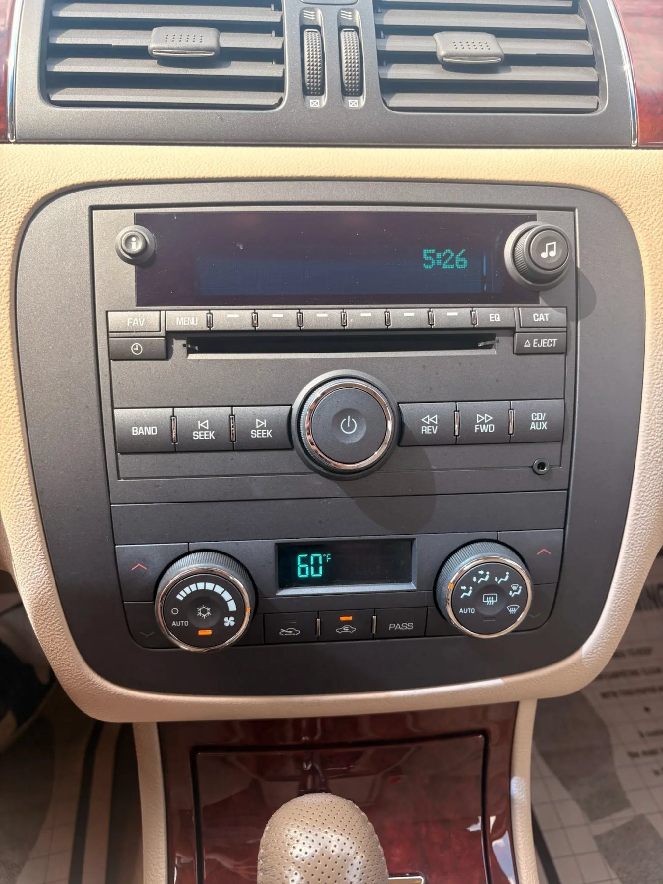 Used 2006 Buick Lucerne CXS w/ Driver Confidence Package FWD image 22