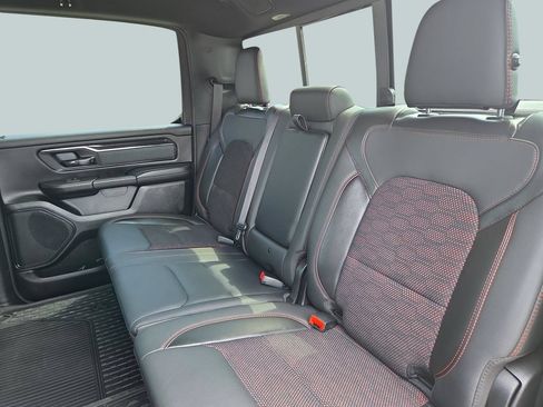 Used 2022 RAM 1500 Big Horn AWD/4WD image 27