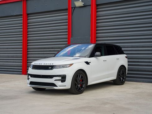 Used 2023 Land Rover Range Rover Sport SE Dynamic AWD/4WD image 1