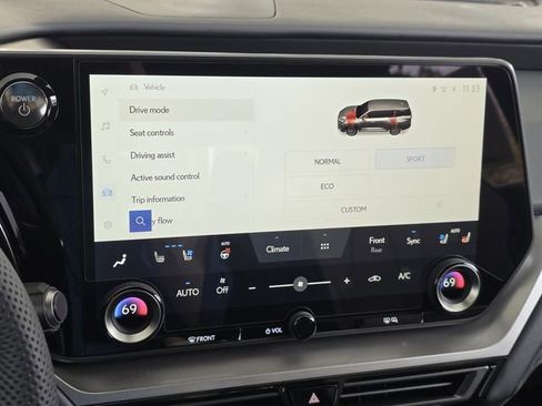 New 2026 Lexus TX 500h AWD image 21