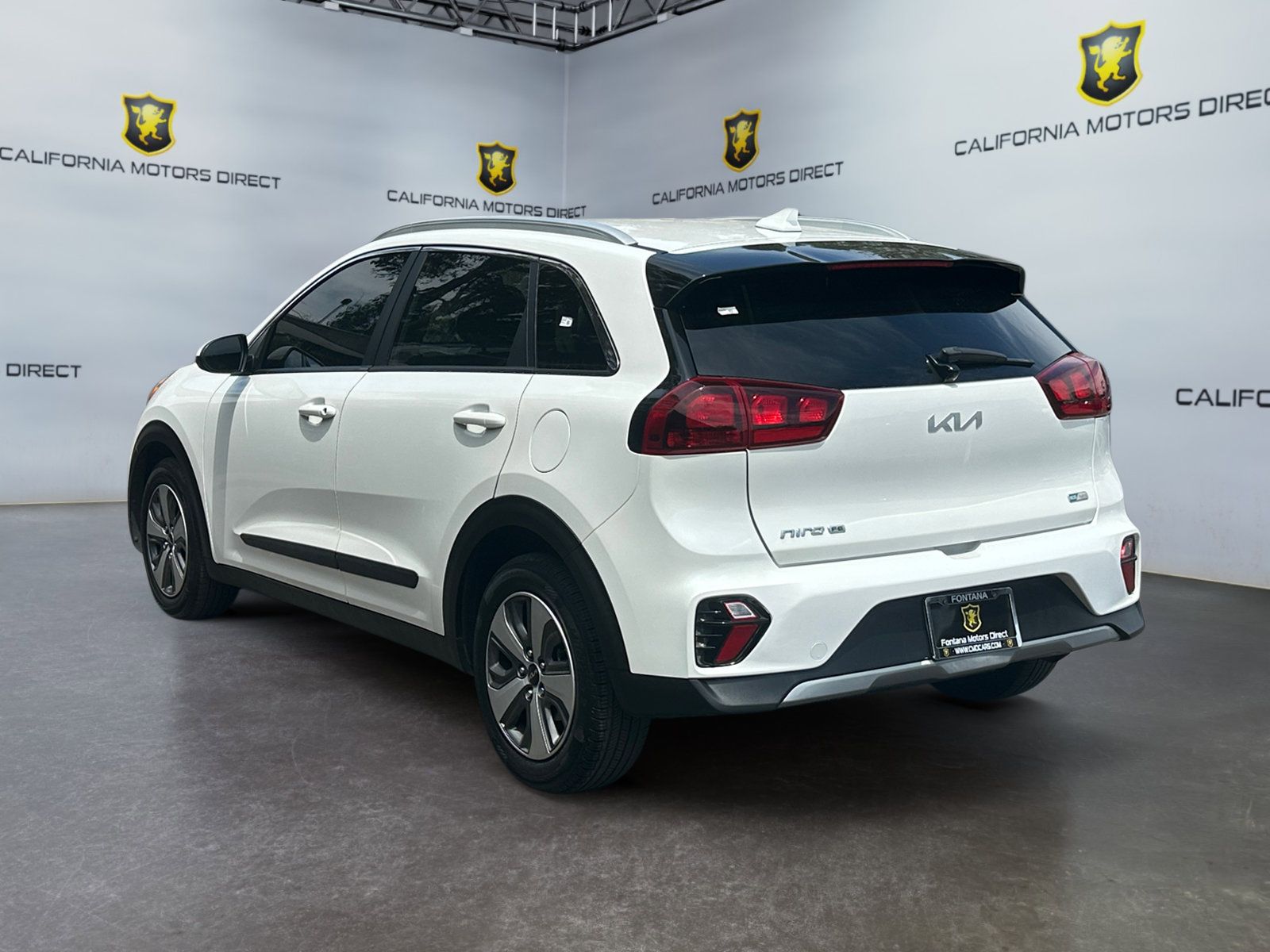 Used 2022 Kia Niro LX FWD image 3
