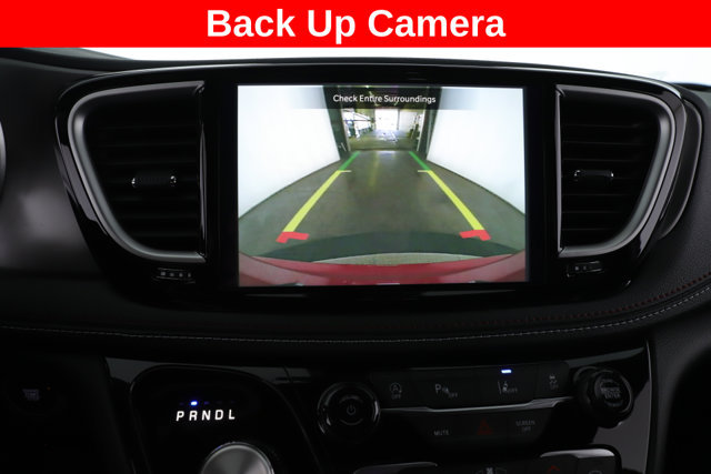 New 2027 Chrysler Pacifica Select FWD image 24