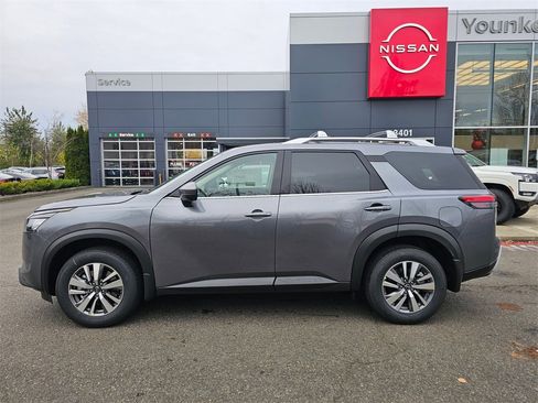 New 2025 Nissan Pathfinder SL w/ Lighting Package (N92) image 7